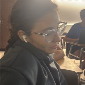 Meet your Posher, Gabriel